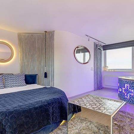 June Street Spa Apartments Вильнюс Экстерьер фото