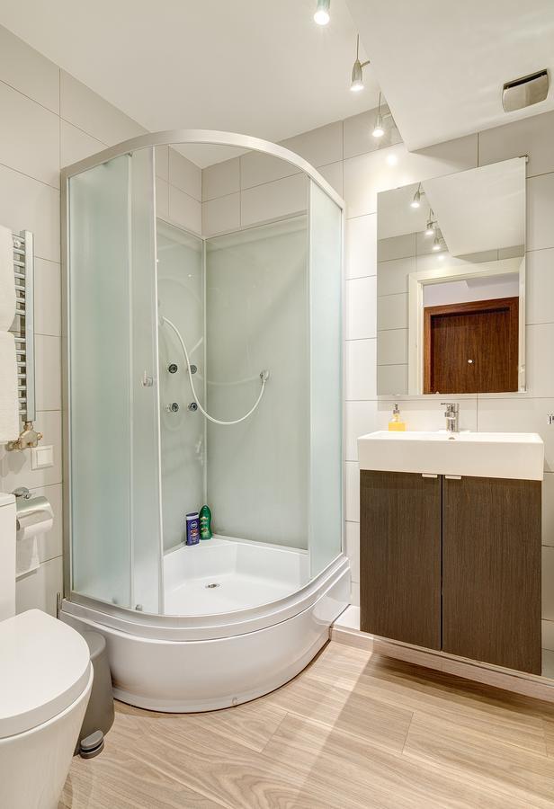 June Street Spa Apartments Вильнюс Экстерьер фото